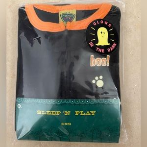 Halloween onesie glow in the dark BOO pj pajamas zip front new
